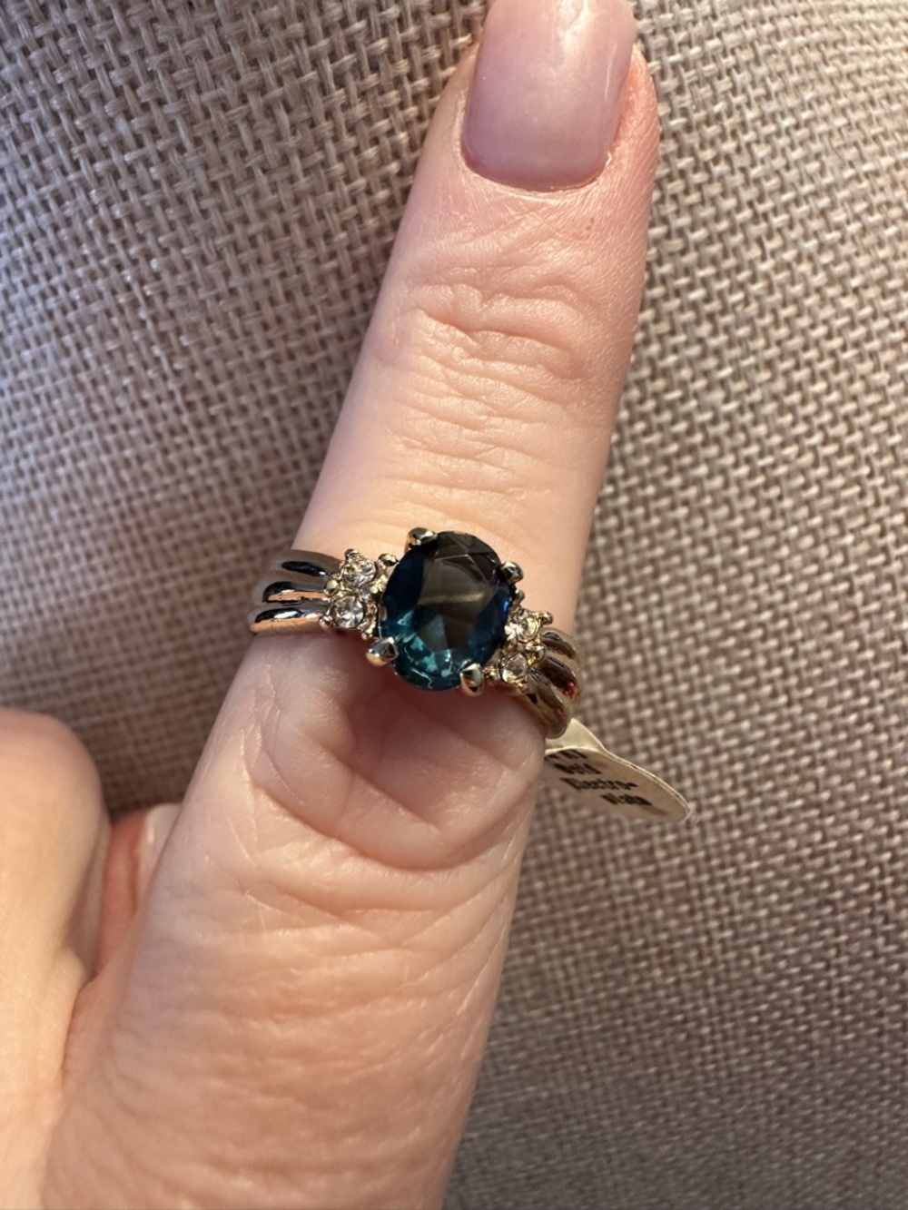 New Old Stock Blue Stone Silver-Tone Cocktail Ring